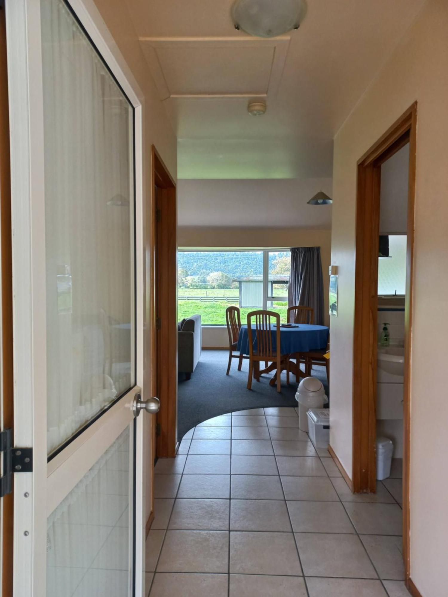 Karamea River Motels Экстерьер фото